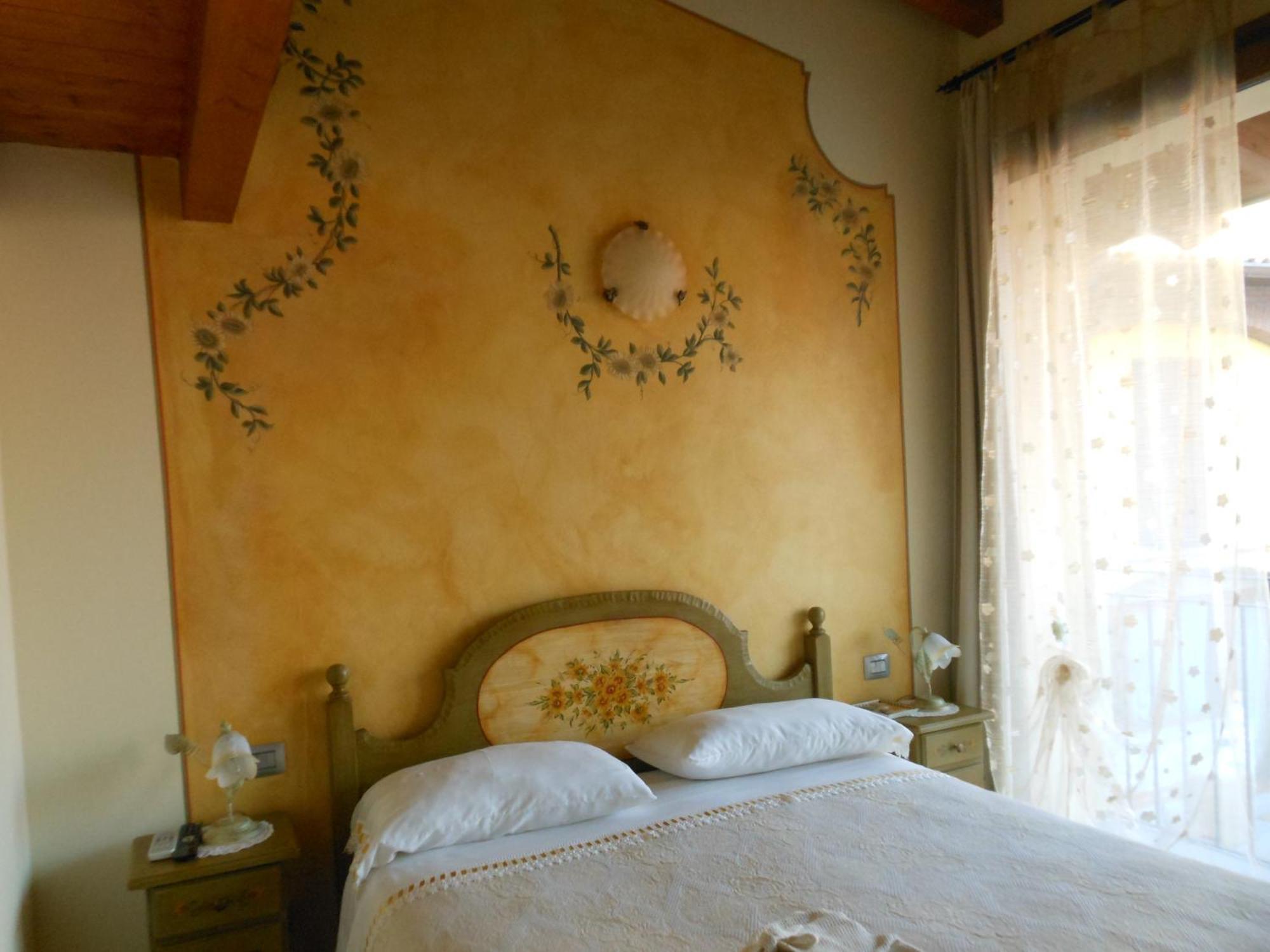 B&B I Fiori Di Marianna Бергамо Номер фото