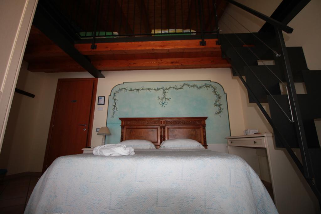 B&B I Fiori Di Marianna Бергамо Экстерьер фото